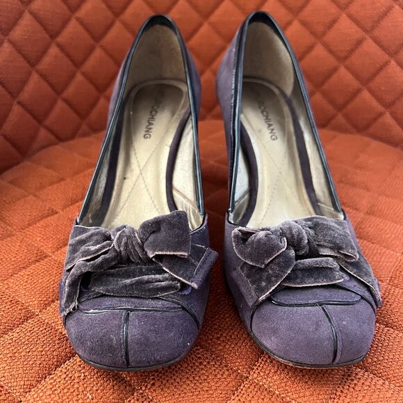 Feminine Lavender Suede Velvet Bow Round Toe Cuban Heel Arturo Chiang Size 6.5 - Picture 2 of 7